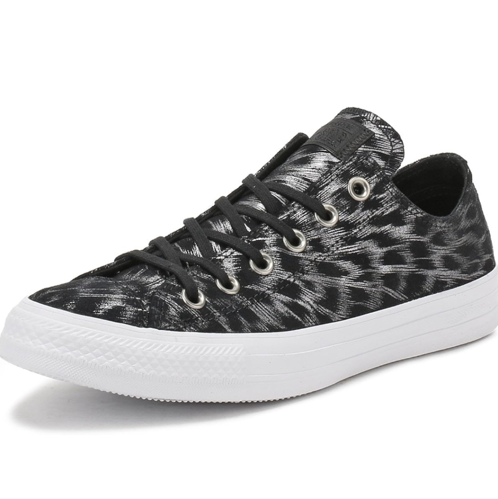 Converse All Star Ox shoes ( size 8.5 ) - Picture 8 of 10